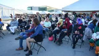 Juguetes, música y sonrisas, agrupación local recolecta juguetes en beneficios de infancias campechanas