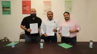 El ICATCAM, dirigido por Juan Pedro Huchín Tuz, firmó un convenio con Casa Reca, representada por Alejandro Risueño Rivas.