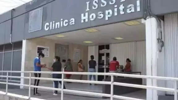 Personas han perdido la vida mientras esperan a sus citas.