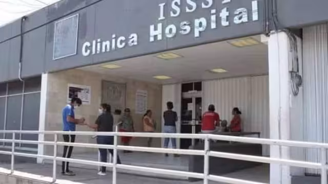 Personas han perdido la vida mientras esperan a sus citas.