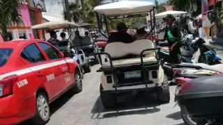 Petición de reducción de carritos de golf en Isla Mujeres