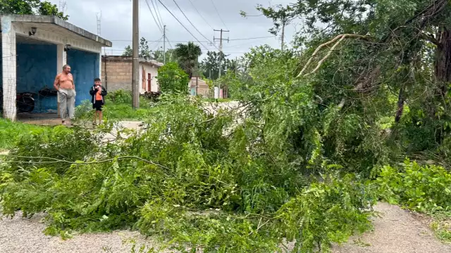 Personal del Gobierno del Estado, Ejército y Cruz Roja asistió a un total de 699 personas