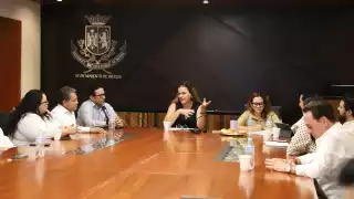 Cecilia Patrón instaló el Comité de Combate a la Pobreza, para minimizar el rezago en la capital.