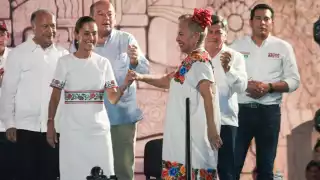 Tina Tuyub declina en favor de Huacho Díaz Mena