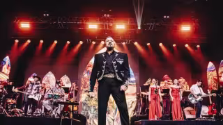¿Pepe Aguilar amenazó al ex novio de su hija para no decir nada de Ángela?
