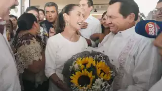 Joaquín Díaz Mena recibió a Claudia Sheinbaum en Mérida