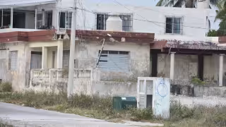 Las casas deterioradas en el municipio y sus comisarías son un peligro para pobladores y turistas