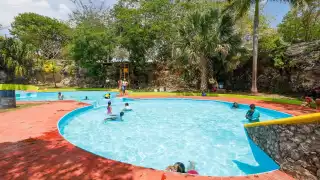 La alcaldesa llamó a depositar la basura en su lugar y a cuidar del espacio
