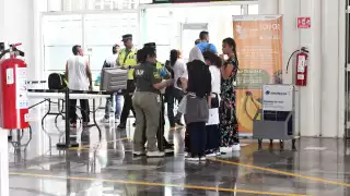 Aclaran dudas de viajeros