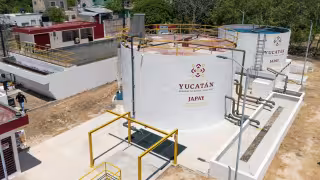Joaquín Díaz Mena supervisa obra que beneficia a más de 2,600 habitantes en Mérida