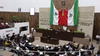 Eligen a los integrantes de la Diputación Permanente; será presidida por Naomi Peniche