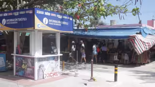 Los comerciantes de este mercado reportaron que tuvieron muy bajas ventas.