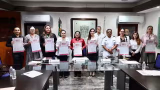 La Comisión de Salud del Congreso Local lanzó la convocatoria para el premio "Mérito Médico del Estado de Campeche 2024"