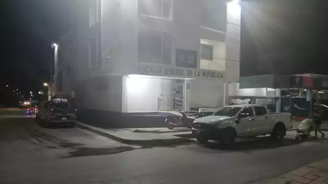 Sujeto ebrio con arma de fuego es puesto a disposición de la FGR en Escárcega