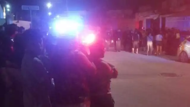 Autoridades después de varias horas llegaron al fraccionamiento