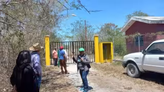 Campesinos de San Antonio Millet realizaron un plantón para recuperar el ojo de agua Yaax-Ha.