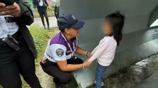 Encuentran a niña de cuatro años deambulando sola en calles de la SM 259 de Cancún