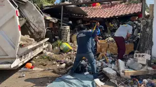 Durante la rueda de prensa semanal de este martes, la alcaldesa Cecilia Patrón, informó que se atenderá un caso de acumuladores compulsivos por semana