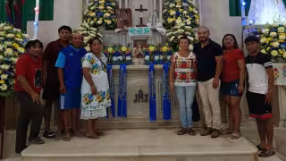 Comunidad celebra bajada del Santo Cristo y la Virgen