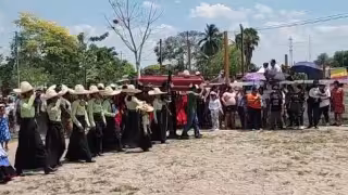 Realizan homenaje a escaramuza fallecida en accidente carretero en Chekubul
