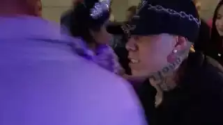 Video: Santa Fe Klan sorprende a quinceañera en su fiesta