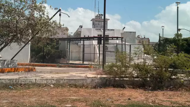 Operativo sorpresa en penal de Carmen revela irregularidades