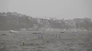 Acapulco vuelve a quedar en emergencia tras el paso del huracán ‘John’; estos son los estragos