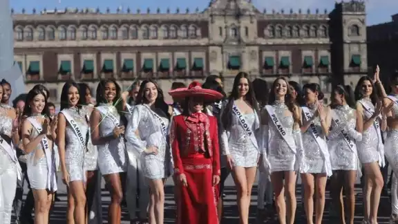 Las Miss se dieron cita en el zócalo de la CDMX Las Miss se dieron cita en el zócalo de la CDMX