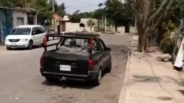 Las personas repartían comida de casa en casa