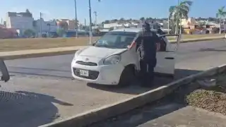 Choques en glorieta y retorno dejan lesionados en distintos puntos de la ciudad