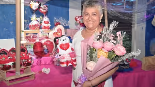 Comerciantes de Ciudad del Carmen mantienen optimismo por Día del Amor y la Amistad
