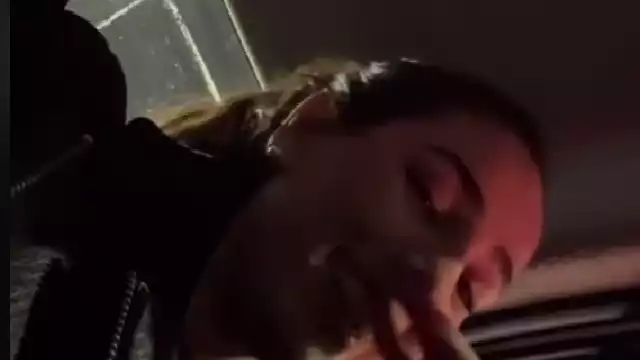 Un viaje de taxi de cinco minutos en la CDMX le cobra 700 pesos a una joven