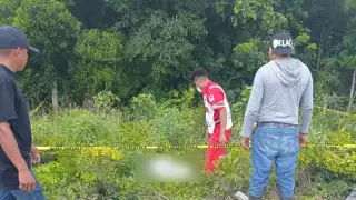 Motociclista muere tras derrapar fuera de la vía Noh Bec-Felipe Carrillo Puerto