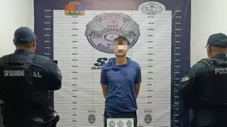 El detenido fue identificado como Adán “N”, de 31 años y originario de Puebla