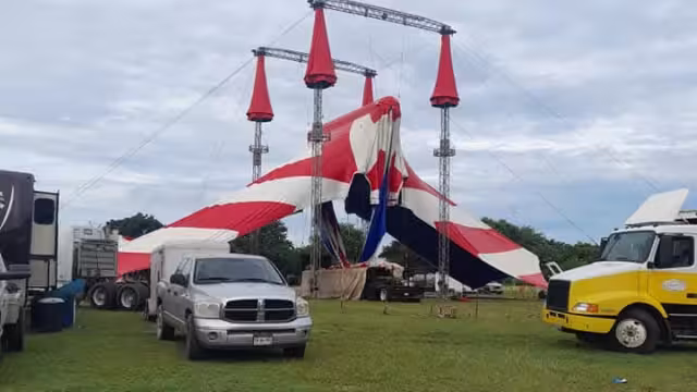 Los cirqueros prefirieron marcharse antes de que les vuelvan a sustraer sus pertenencias; mientras, perdieron varias presentaciones.