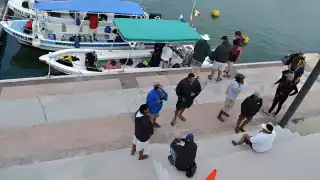 Aparentemente nadie se dio cuenta cuando el turista se ahogaba
