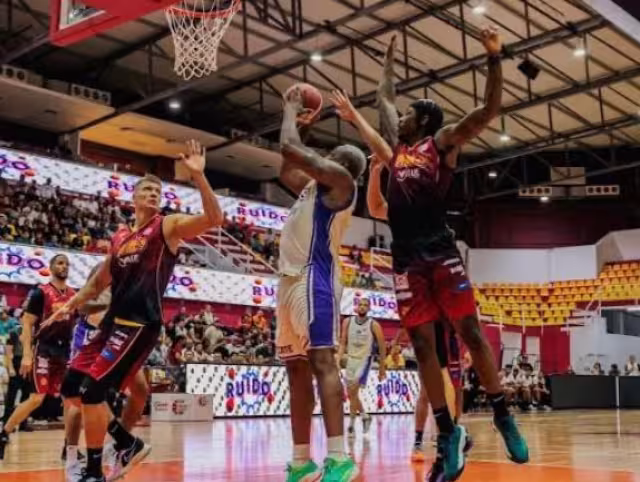 El Calor de Cancún dominó al Irapuato e inició con el pie derecho.