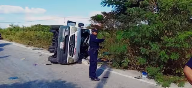 Se presume que el chofer se durmió en el entronque de Acanceh.