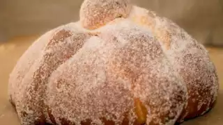 El pan de muerto proviene del Centro del país