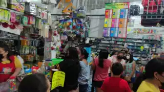 Los comerciantes negocian ofertas con los proveedores