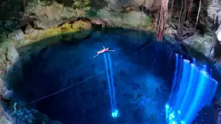 Los cenotes maravillan a personas durante su visita