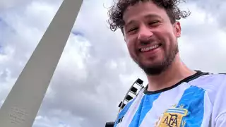 Gobierno de Quintana Roo responde al video de Luisito Comunica que criticó al servicio de taxis.