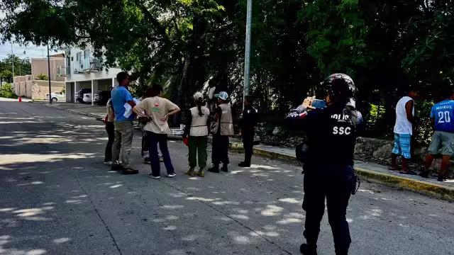 Tras su captura será evaluado para después regresarlo a su hábitat natural