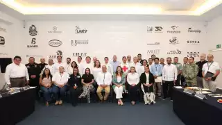 La alcaldesa de Mérida encabezó la reunión de trabajo.