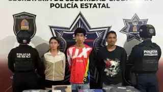 Detienen a tres personas por delitos contra la salud durante operativo en Cancún