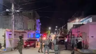 Ataque armado contra vivienda en la colonia Insurgentes desata fuerte operativo en Ciudad del Carmen 