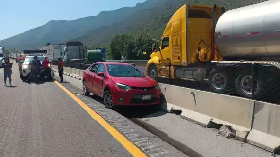 El hombre alcanzó a estacionarse antes de perder la vida El hombre alcanzó a estacionarse antes de perder la vida