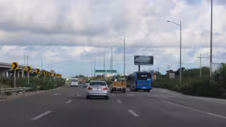 Periférico de Mérida cobra  hasta 25 vidas al año; especialista propone 14 medidas para reducir accidentes