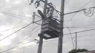 Sin luz y con mosquitos: así viven los apagones en Sabancuy