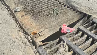 Vecinos piden atención urgente para evitar más riesgos.